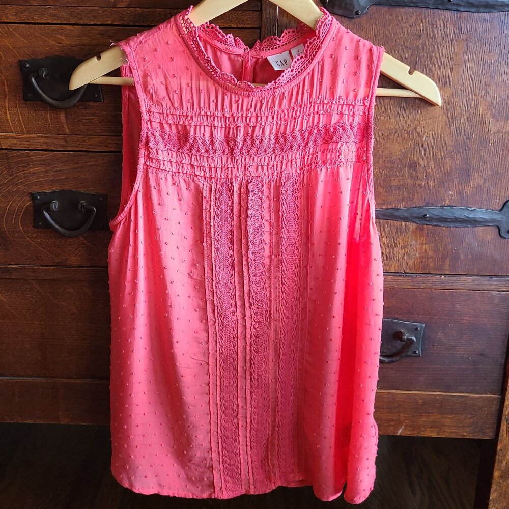 NWT Womens Silky Rayon Embroidered Hot Pink Gap Sleeveless Blouse Sm